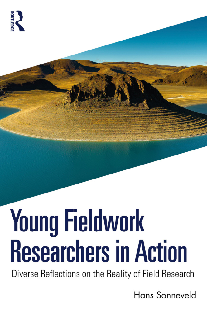Young Fieldwork Researchers in Action Hans Sonneveld Kitap Kapağı