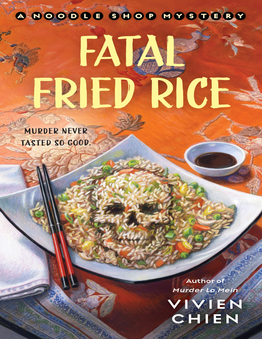 Fatal Fried Rice A Noodle Shop Mystery 7 Vivien Chen Kitap Kapağı