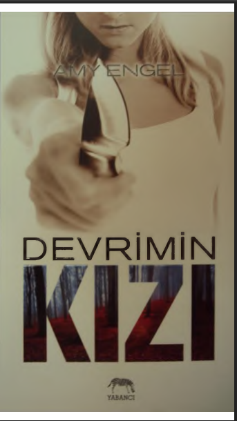 Devrimin Kızı PDF | Amy Engel