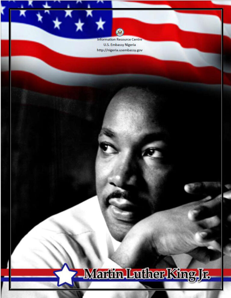 Biography of King Martin Luther PDF - Kolektif / Biyografi 17 Biography of King Martin Luther Kitap Kapağı