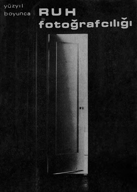 Yüz Yıl Boyunca Ruh Fotoğrafçılığı PDF İndir – Tom Patterson